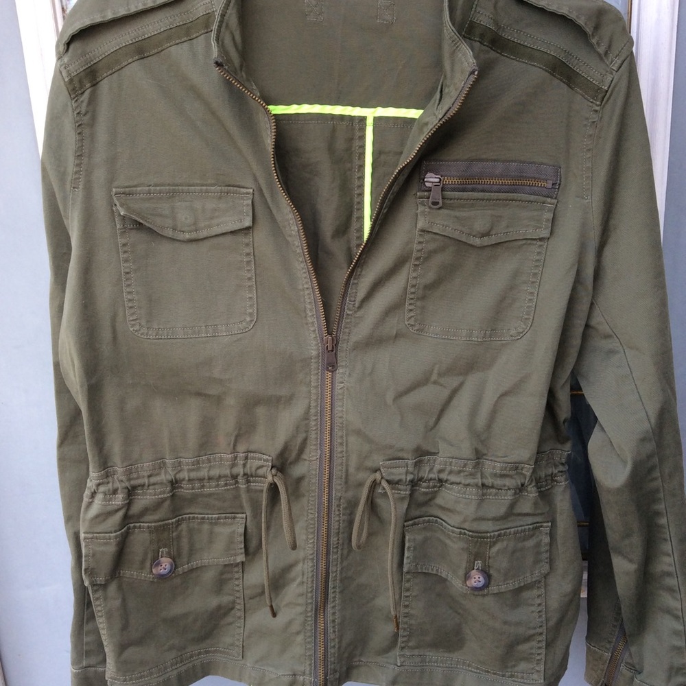 Express Jacket Sz L
